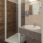 Hotel Logis Restaurant Cazes Arazat Laissac