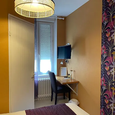 Logis Restaurant Cazes Arazat Hotel 3*