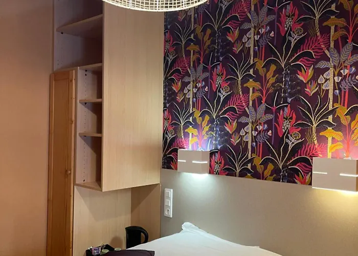 Logis Restaurant Cazes Arazat Hotel Laissac