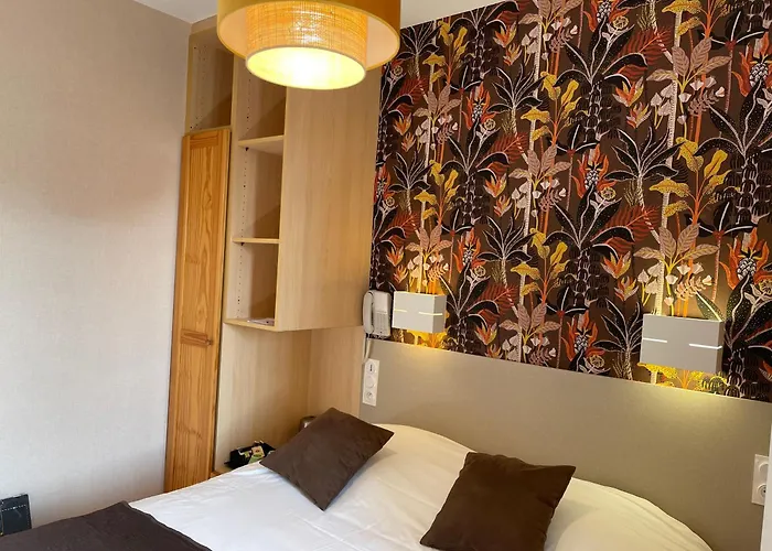 Logis Restaurant Cazes Arazat 3*