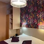 Logis De France Cazes Arazat Hotel Laissac