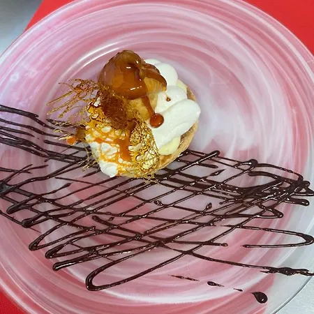 Logis Restaurant Cazes Arazat 3*