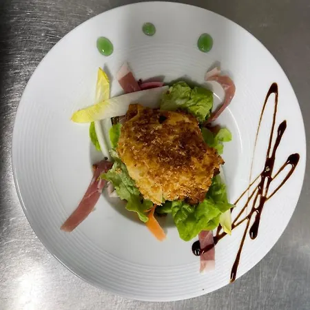 Logis Restaurant Cazes Arazat 3*