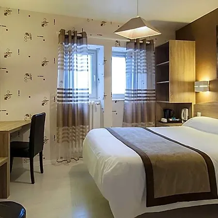Logis Restaurant Cazes Arazat Laissac