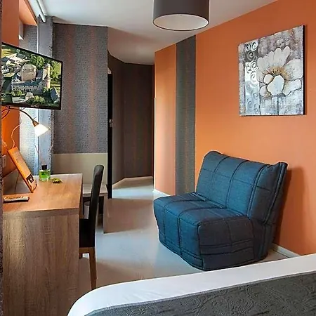 Logis Restaurant Cazes Arazat Hotel Laissac