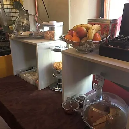 Logis Restaurant Cazes Arazat