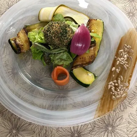 Logis Restaurant Cazes Arazat 3*