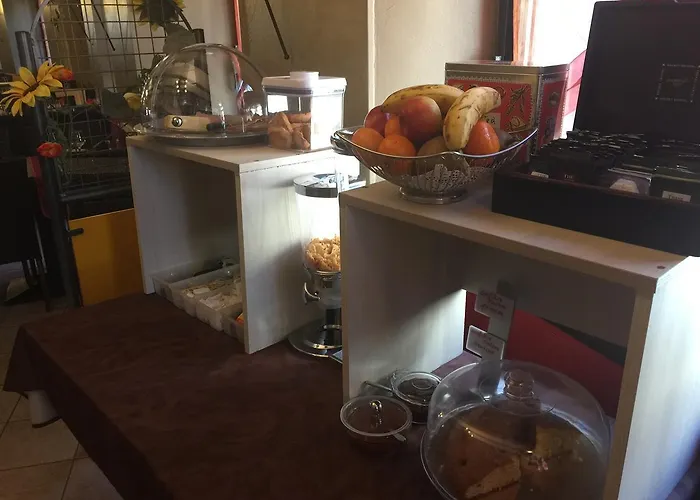 Logis Restaurant Cazes Arazat 3* Laissac